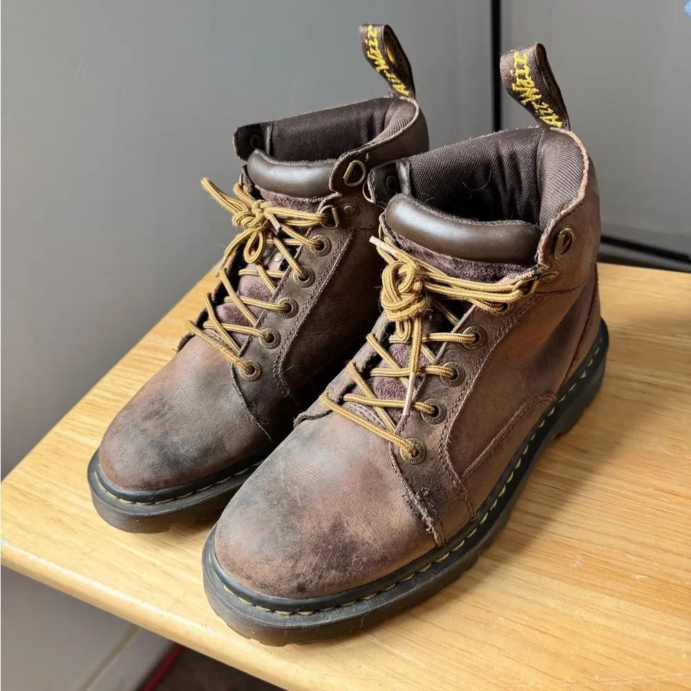 Dr. Martens Lady Vintage Y2K Distressed Brown Leather Boots Size 8